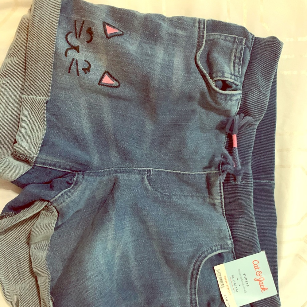 Brand NEW Cat and Jack kitty shorts KIDS